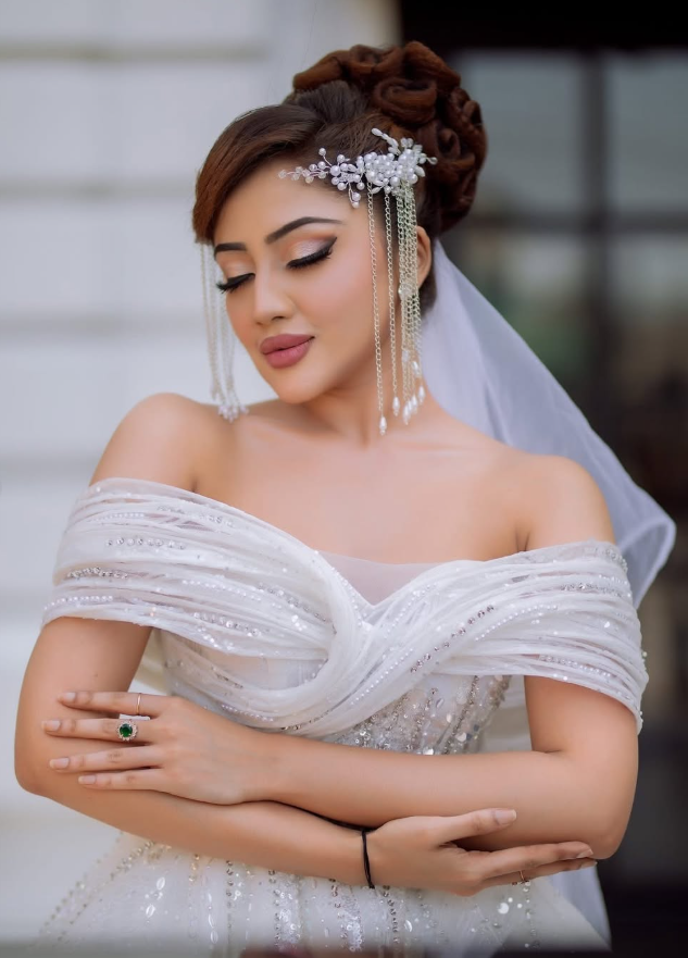 Exquisite Bride Portrait